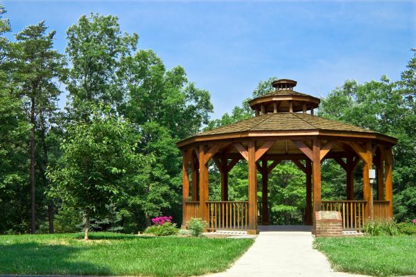 Rockford Outdoor Structure Service