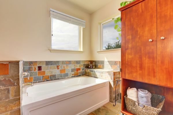 Rockford Bathtub Refinishing